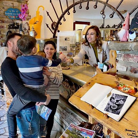 Domizil Hotel Bei Welter Nideggen Kreuzau ภายนอก รูปภาพ