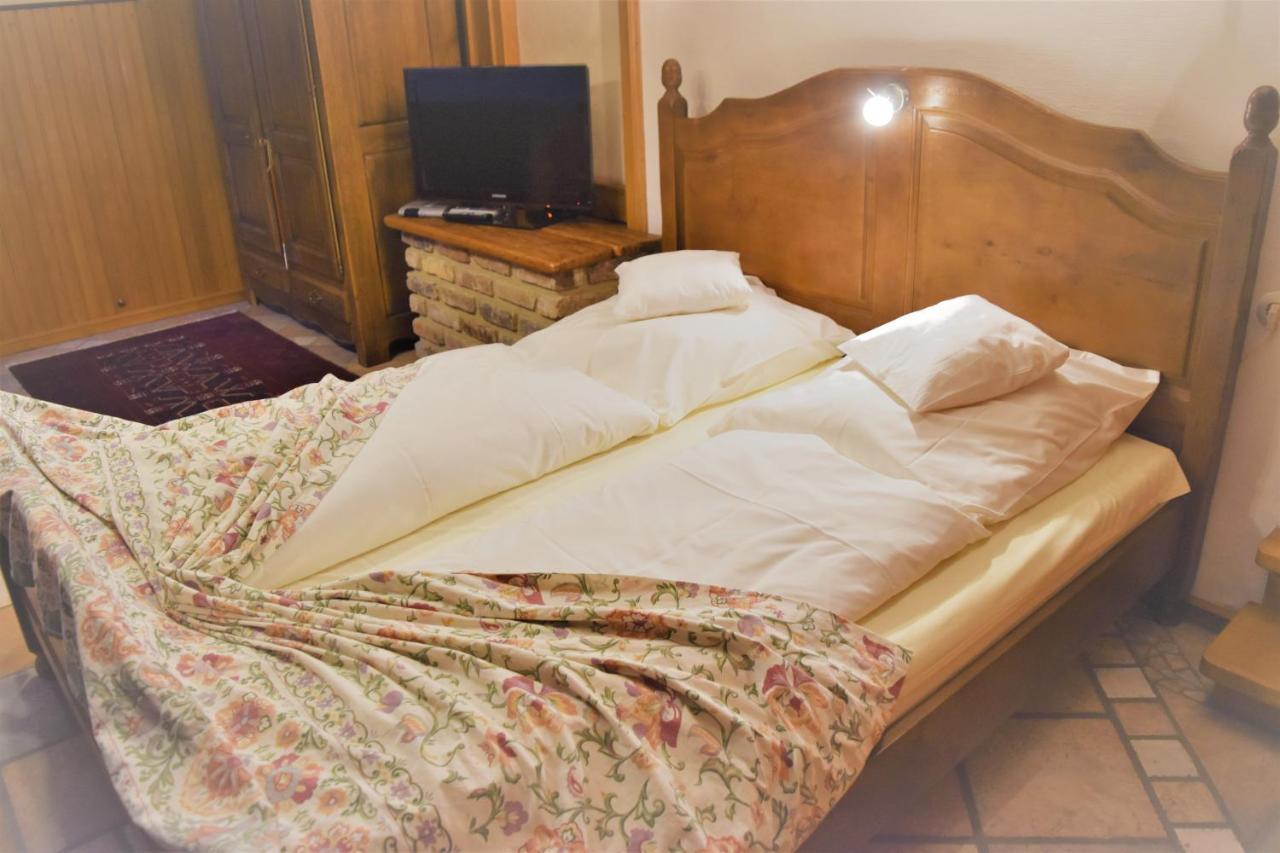 Domizil Hotel Bei Welter Nideggen Kreuzau ภายนอก รูปภาพ