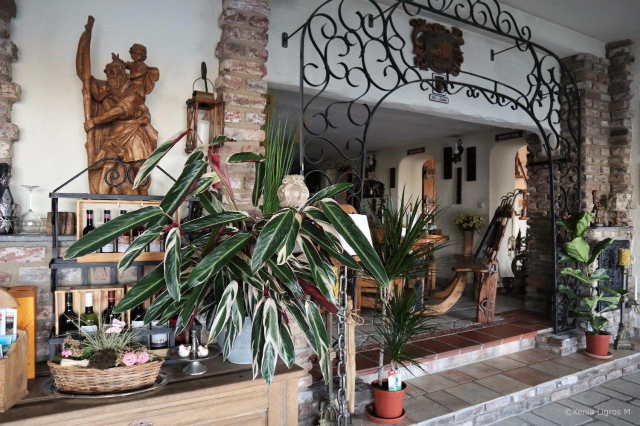 Domizil Hotel Bei Welter Nideggen Kreuzau ภายนอก รูปภาพ