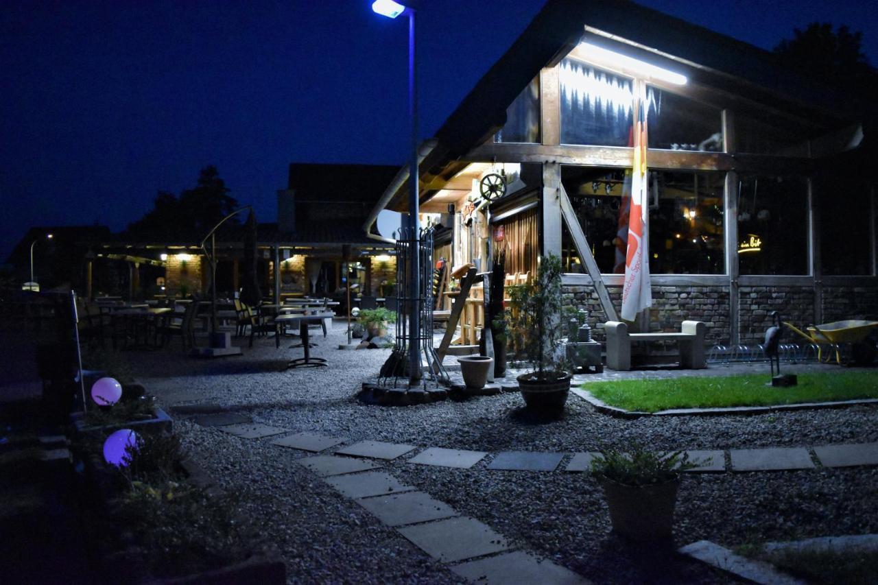 Domizil Hotel Bei Welter Nideggen Kreuzau ภายนอก รูปภาพ