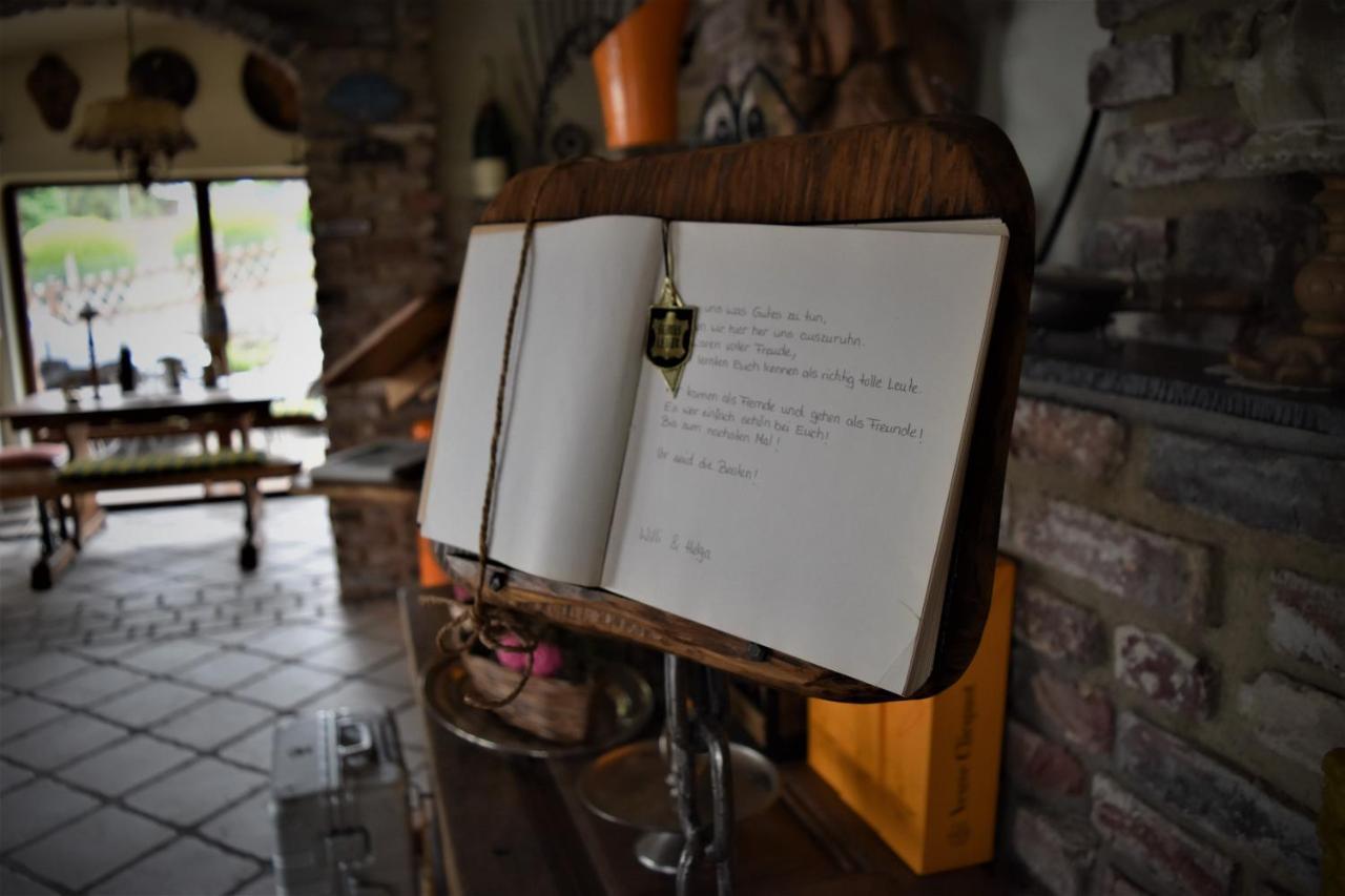 Domizil Hotel Bei Welter Nideggen Kreuzau ภายนอก รูปภาพ